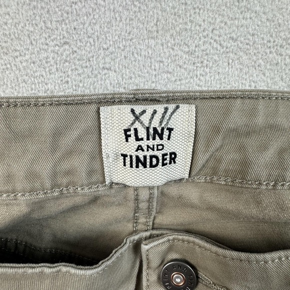 Flint and Tinder Pants Mens 33 Khaki 365 Slim Fit Stretch Chino Casual 5 Pocket - Picture 5 of 14